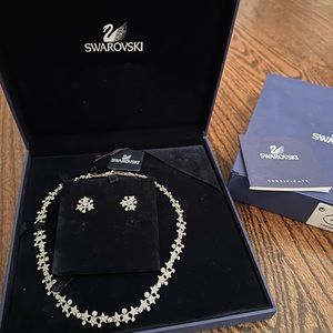 Swarovski Crystal necklace and earring set
